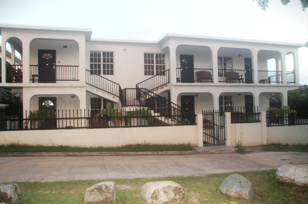 1 Bedroom Suite